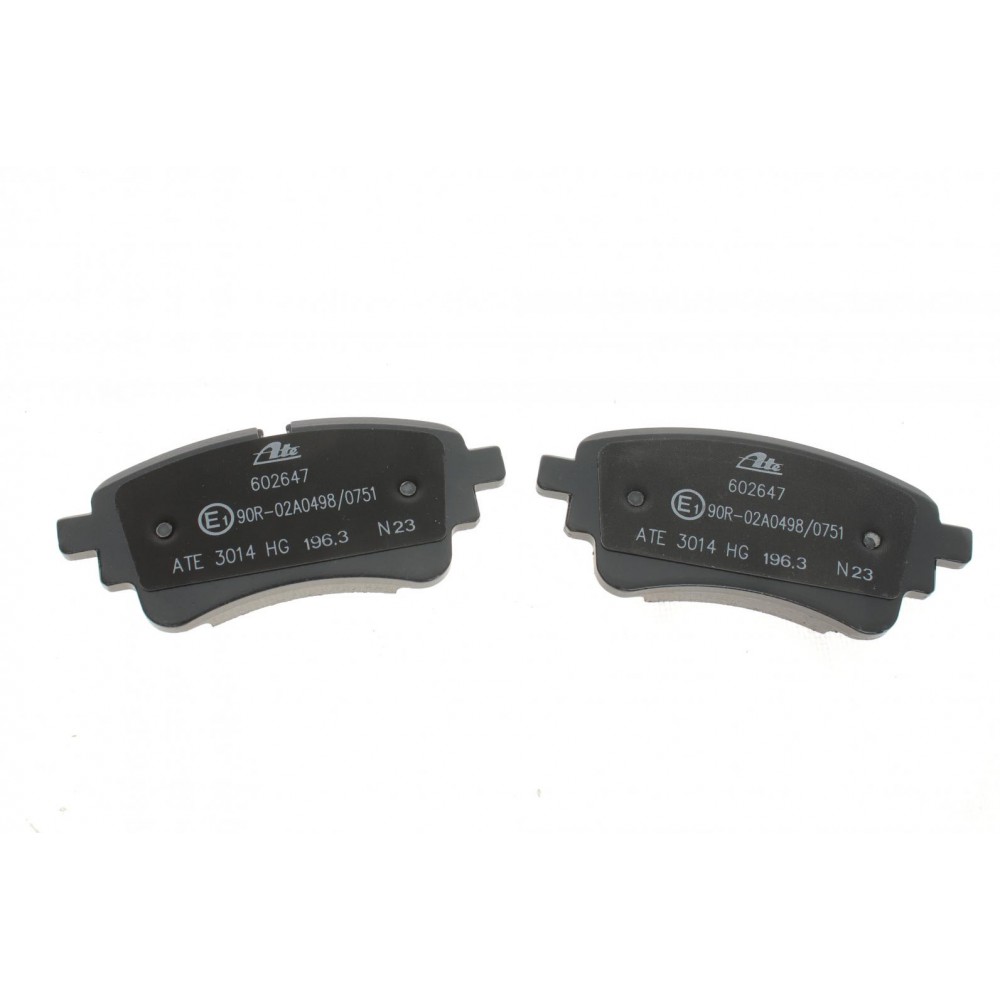 Колодки гальмівні (задні) Audi A4/A5/A6/A7/A8/Q5/Q7 15- (Lucas/TRW)
