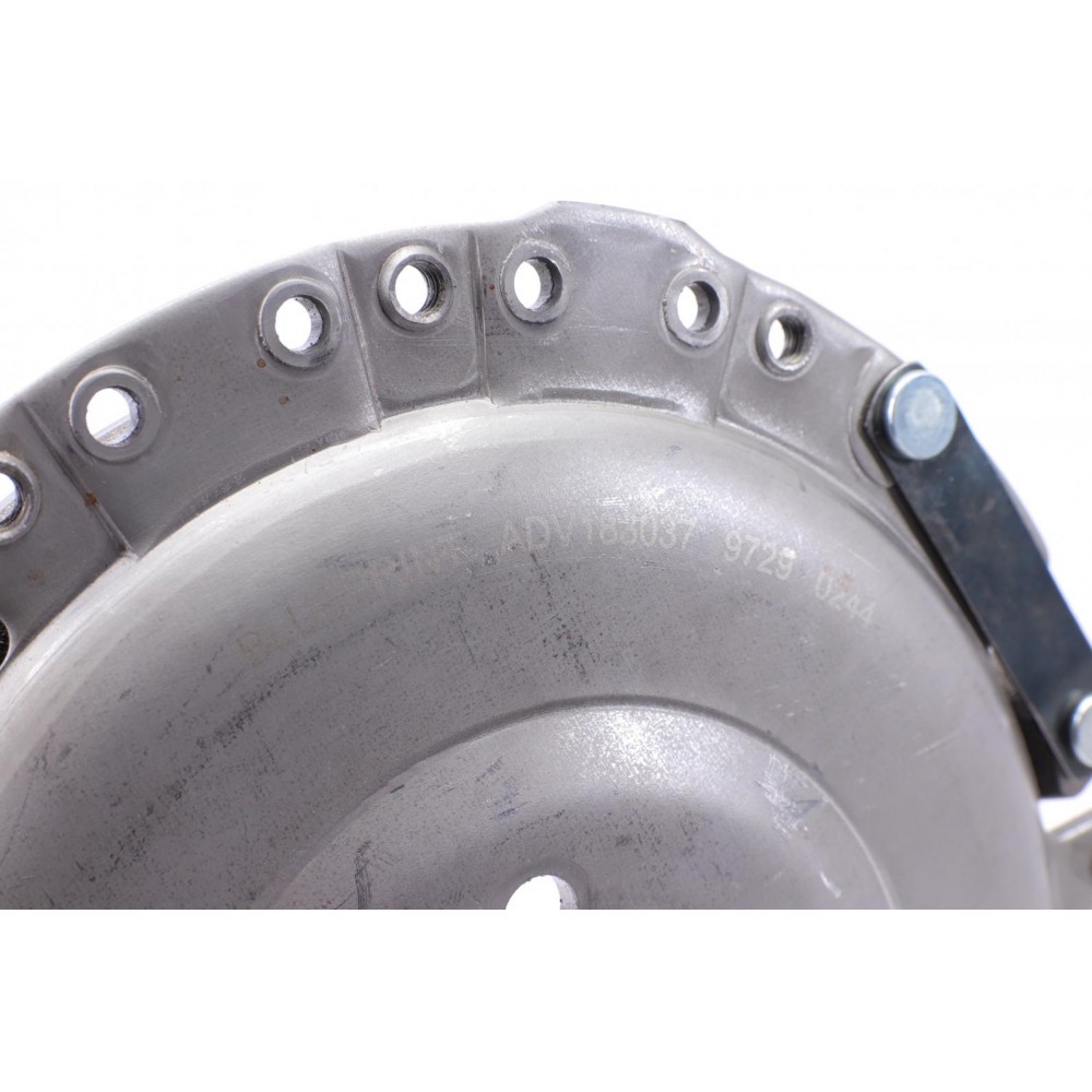 Комплект зчеплення VW Golf/Bora/Seat Toledo/Leon 1.6 16V 00-06 (d=210mm)