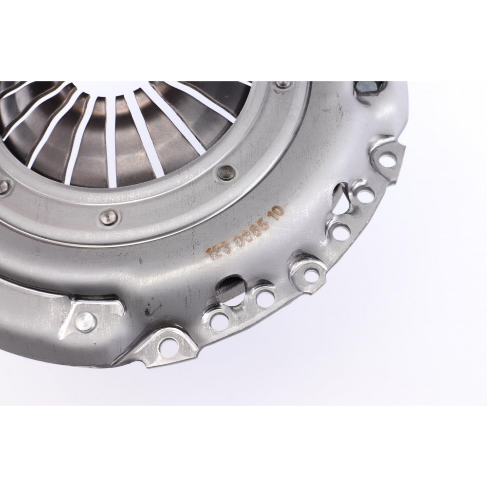 Комплект зчеплення VW Passat 2.0i 90-97 (d=230mm) (+вижимний)