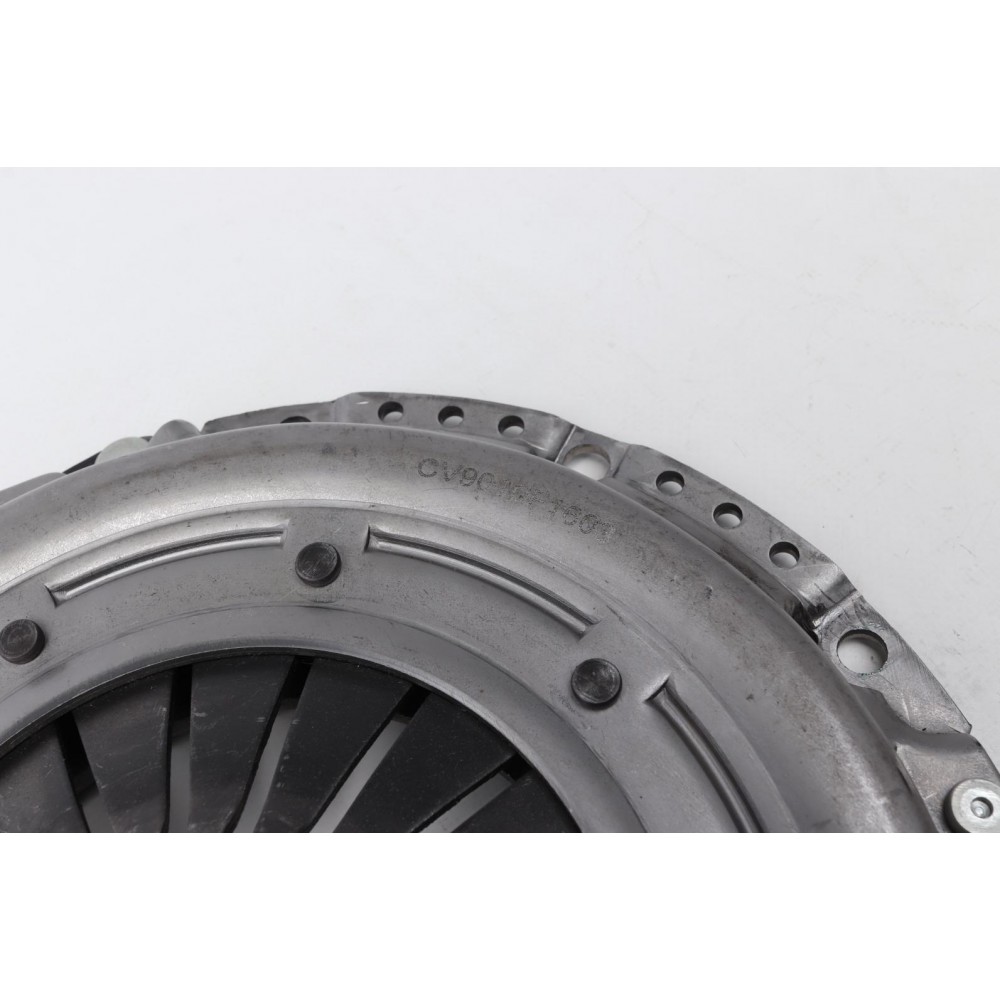 Комплект зчеплення BMW 3 (E30/E36)/5 (E34/E39) -03 (d=228mm) (+вижимний)