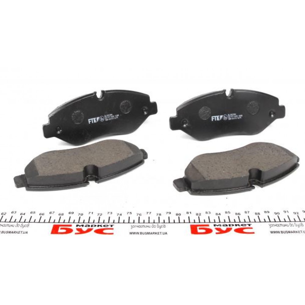 Колодки гальмівні (передні) MB Sprinter (906) /Vito (W639/447) (Brembo)