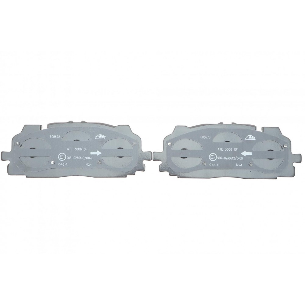 Колодки гальмівні (передні) Audi A4/A5/Q5/Q7 15-/ A5 Sportback 07-17/ A6/A7/A8/Q3/Q8/VW Touareg 17- (Akebono)