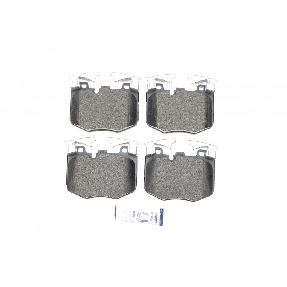 Колодки гальмівні (передні) BMW 3 (G20) 18-/5 (G30/F90)/7 (G11/G12) 15- (Brembo)