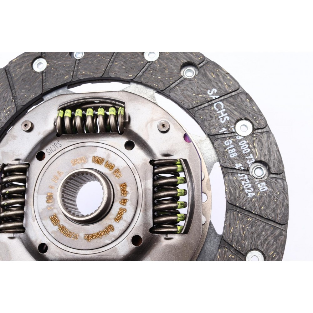 Комплект зчеплення VW Golf/Bora/Seat Toledo/Leon 1.6 16V 00-06