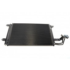 Радіатор кондиціонера VW Caddy/Golf/Jetta/Skoda Octavia 03-