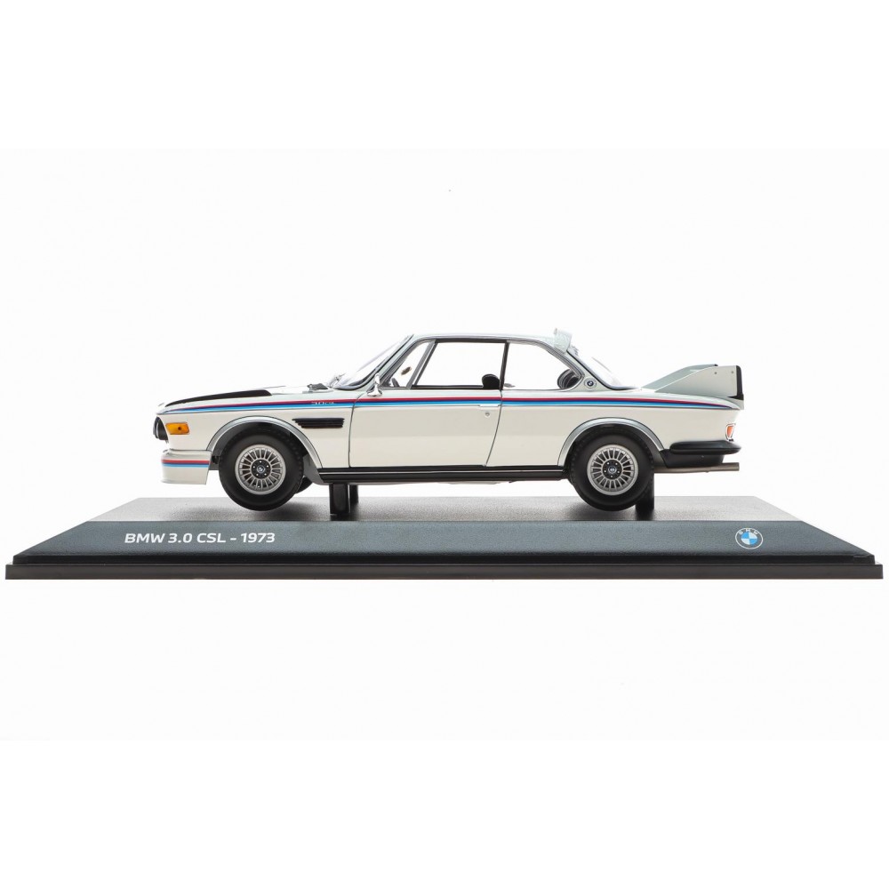 Модель автомобиля BMW 3.0 CSL 1:18