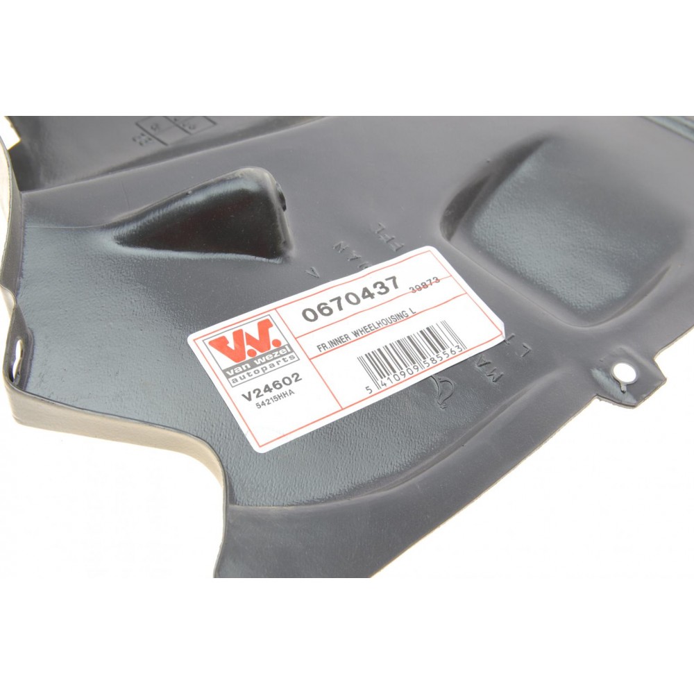 Підкрильник (передній) BMW 3 (F30) 11-18 (L)