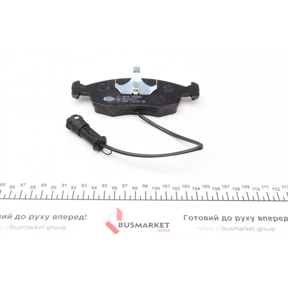 Колодки гальмівні (передні) Ford Sierra 82-86/Scorpio 85-94/Granada 77-85 (+датчики)