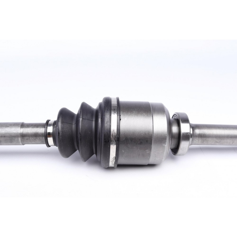 Піввісь Opel Movano/Renault Master 2.5/2.8 dCi 98-01 (R) (28x39x1118)