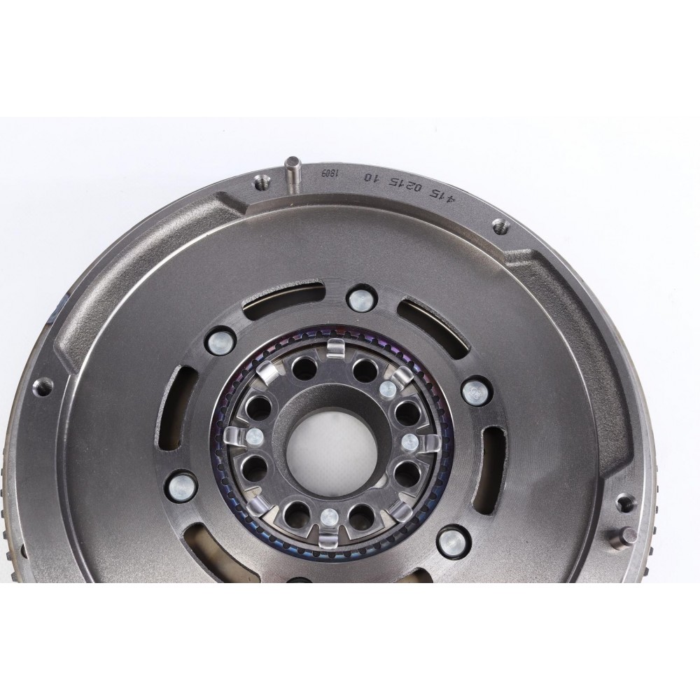 Демпфер + комплект зчеплення Toyota Avensis/Corolla 2.0 D-4D 02-09