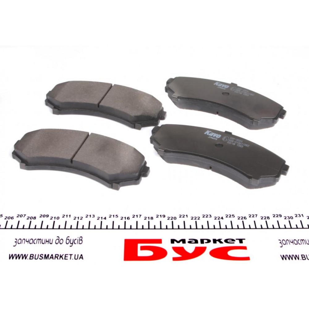 Колодки гальмівні (передні) Mitsubishi Grandis/Pajero 90-