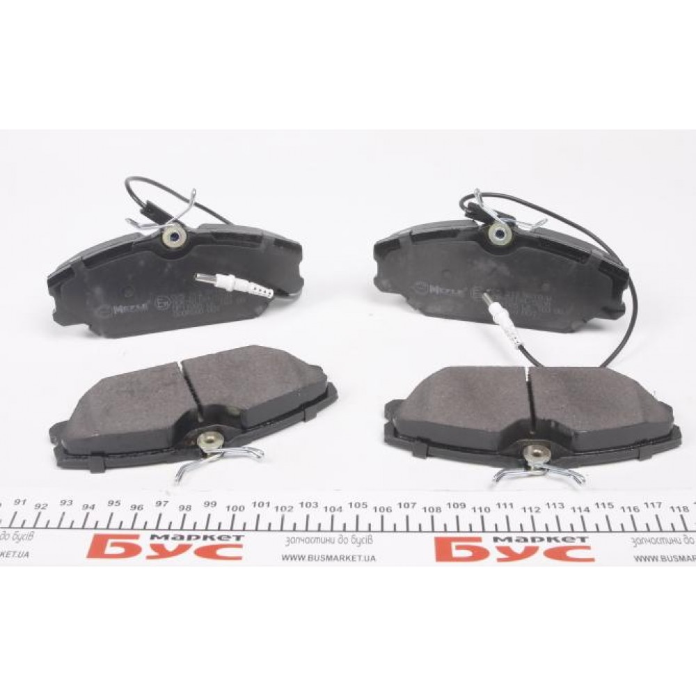 Колодки гальмівні (передні) Renault Laguna I/Megane I 1.6-2.0 i/DT 93-01