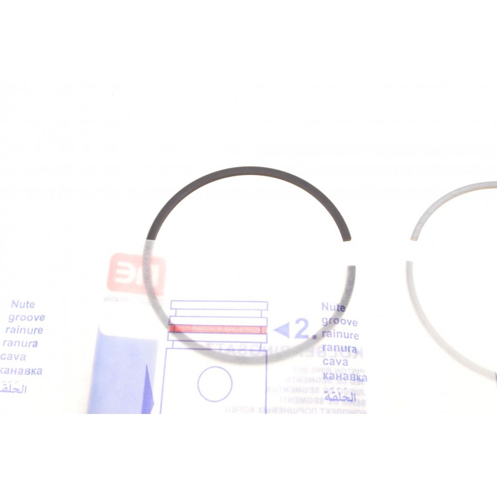 Кільця поршневі Opel Astra/Zafira 07- (79mm/STD) (2-2-3) = 8935070000