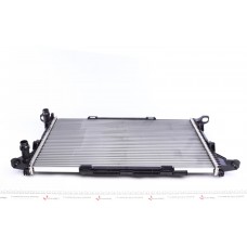Радіатор охолодження Audi A4/A5 1.8-2.0TFSI 07-17/2.0TDI/A6 2.0TFSI/2.0TDI/Q3/Q5 2.0TDI 10-17 (МКПП)