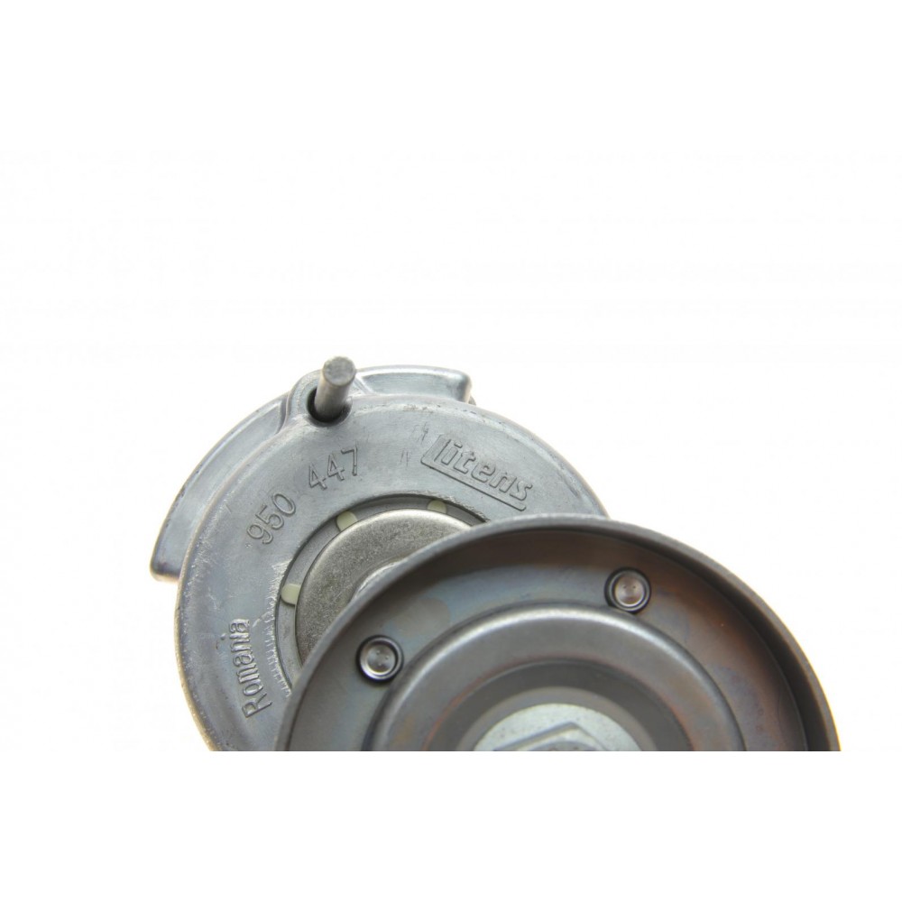 Натяжник ременя генератора VW Caddy III/Golf V-VI/Passat B6/B7 1.2-1.6 02- (64x24)