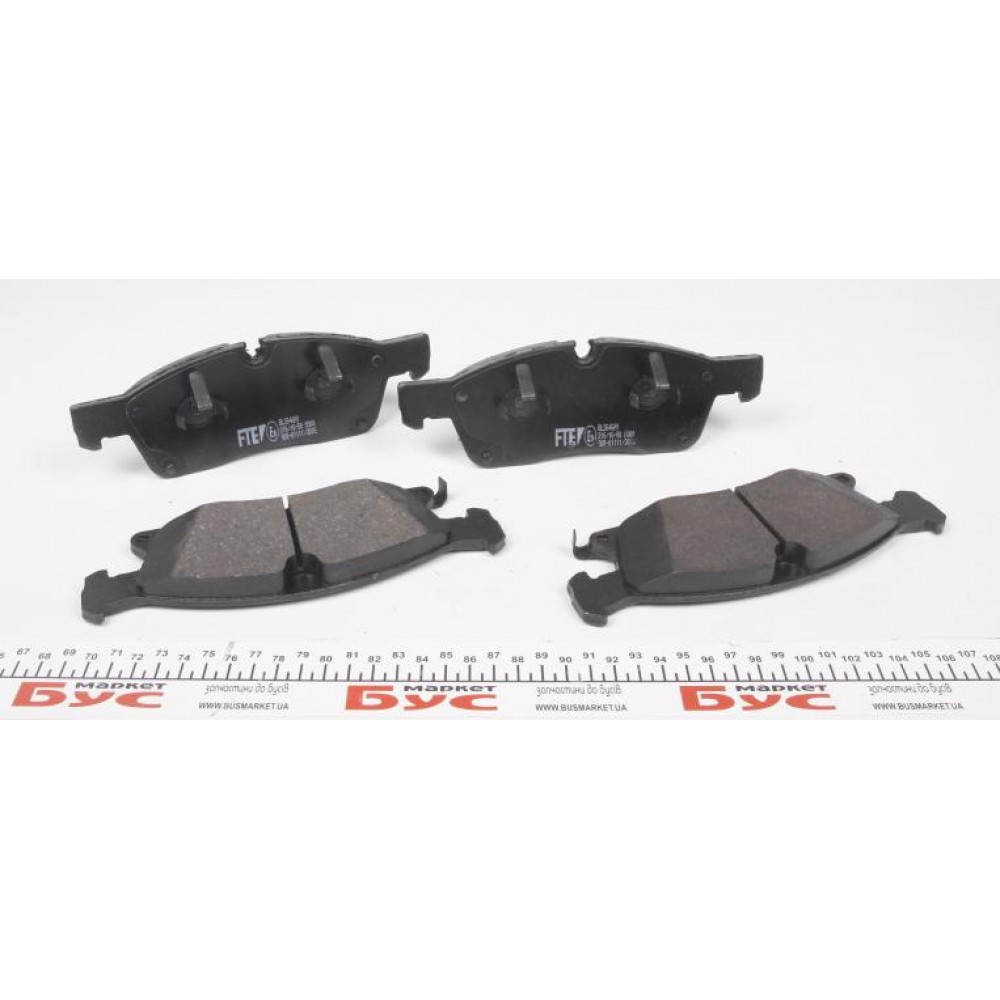 Колодки гальмівні (передні) MB M-class (W166)/GLE (W166)/Jeep Grand Cherokee IV 2.1D-6.4i 10-