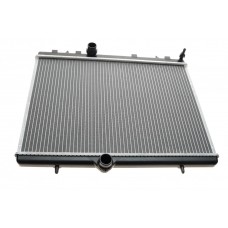 Радіатор охолодження Citroen Picasso/Peugeot 3008/5008 1.2-1.6 12-