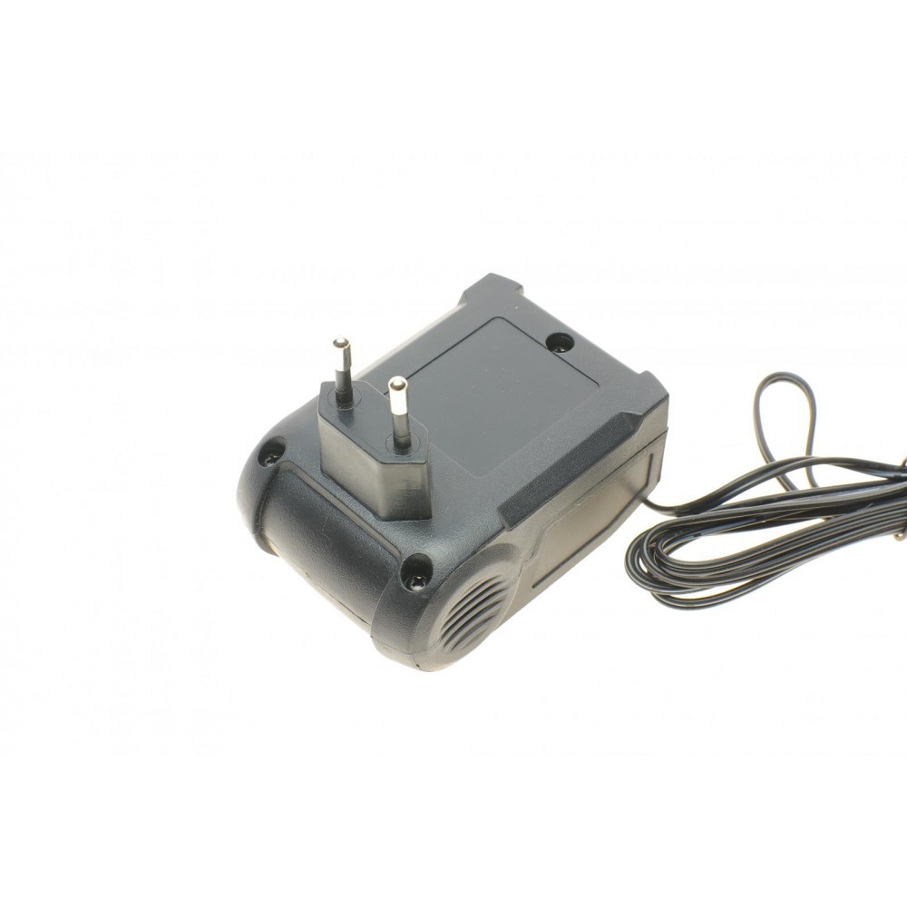 Зарядний пускове пристрій (12v) (650-1500A/ для авто до 8.0л бензин/6.0 дизель/Powerbank)