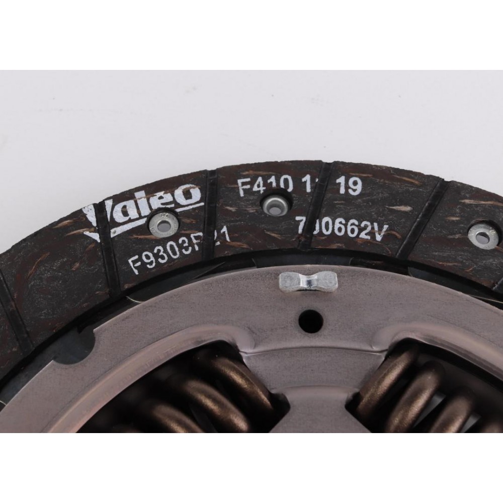 Демпфер (глухий) + комплект зчеплення Opel Astra H/Corsa D 05-