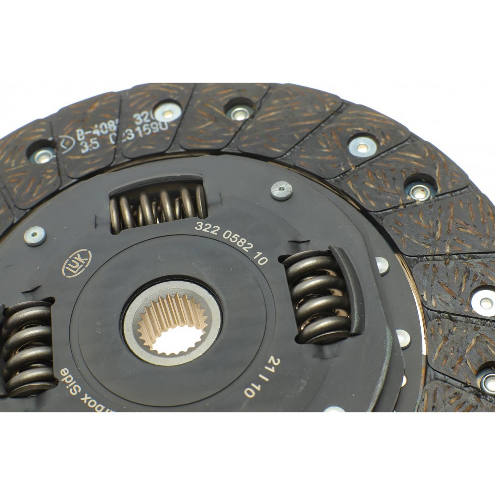 Комплект зчеплення MB A-class (W168/W169) 97-12 (d=220mm), M166/M266