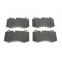 Колодки гальмівні (передні) MB E-class (W211) 05-09/S-class (W221) 05-13 (Brembo)