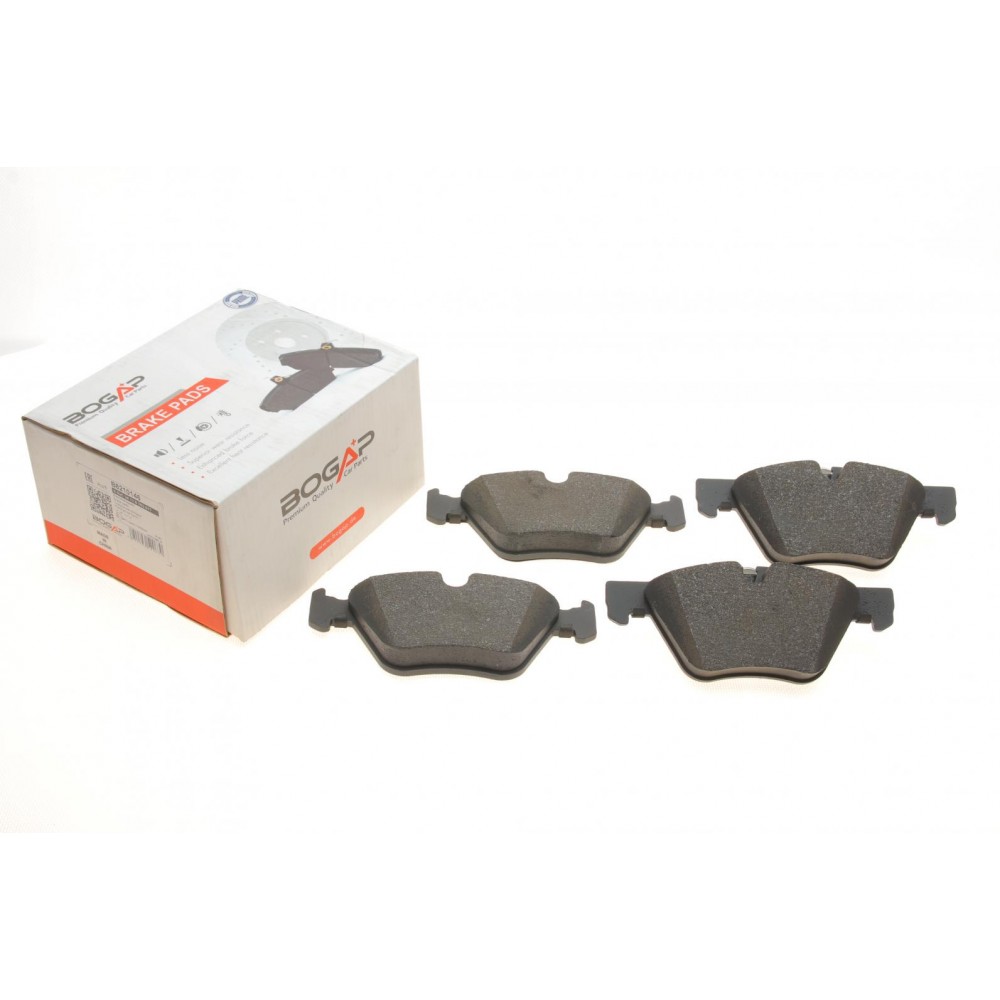 Колодки гальмівні (передні) BMW 3 (E90/E91/E92) 07-13/5 (E60/E61) 03-10/X1 (E84) 09-15