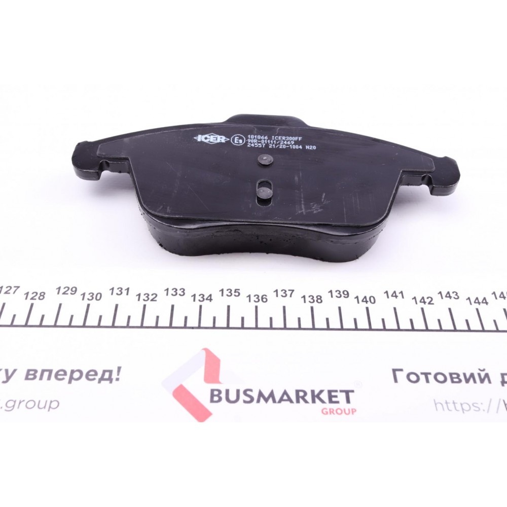 Колодки гальмівні (передні) Citroen C4 09-/C4 Grand Picasso 06-13/Peugeot 3008 11-16/5008 09-17