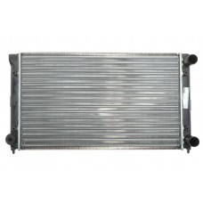 Радіатор охолодження VW Caddy 82-92/Golf 79-93 (322x525x34)