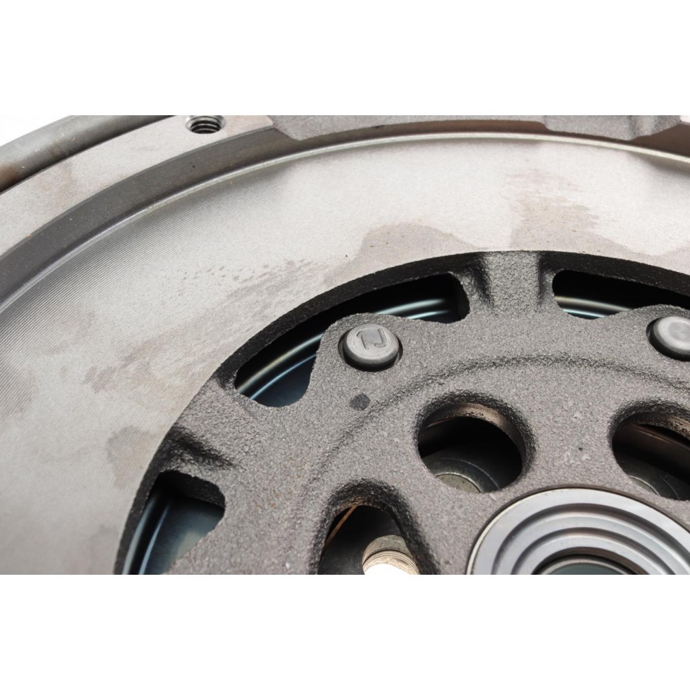 Демпфер зчеплення BMW 1 (E87)/X3 (E83) 04-08 N46 B20