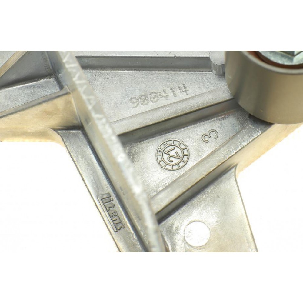 Комплект ГРМ + помпа Audi A4 00-08/A6 01-05/ VW Passat 2.0 01-05 (23x150z)