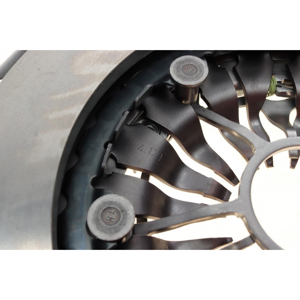 Комплект зчеплення Ford Mondeo 1.8 SCI/SFI 00-07 (d=240mm)