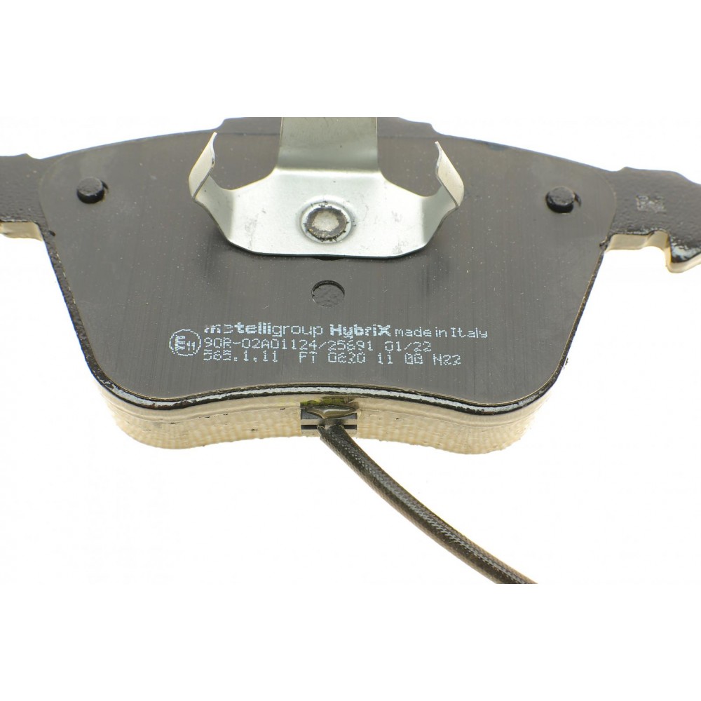 Колодки гальмівні (передні) Audi A4 03-09/A6/A8 03-11/Seat Exeo 08-13 (+датчики)