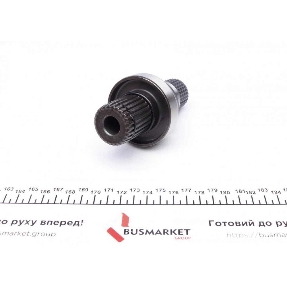 Фланець півосі (+сальник) VW T5 2.0 TDI 11-15 (R) (26x30x114,5)