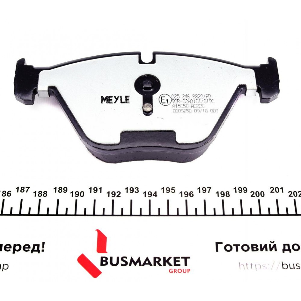 Колодки гальмівні (передні) BMW 5 (F10,F18)/7 (F01,F02,F03,F04) 2.5D/3.0i 08-