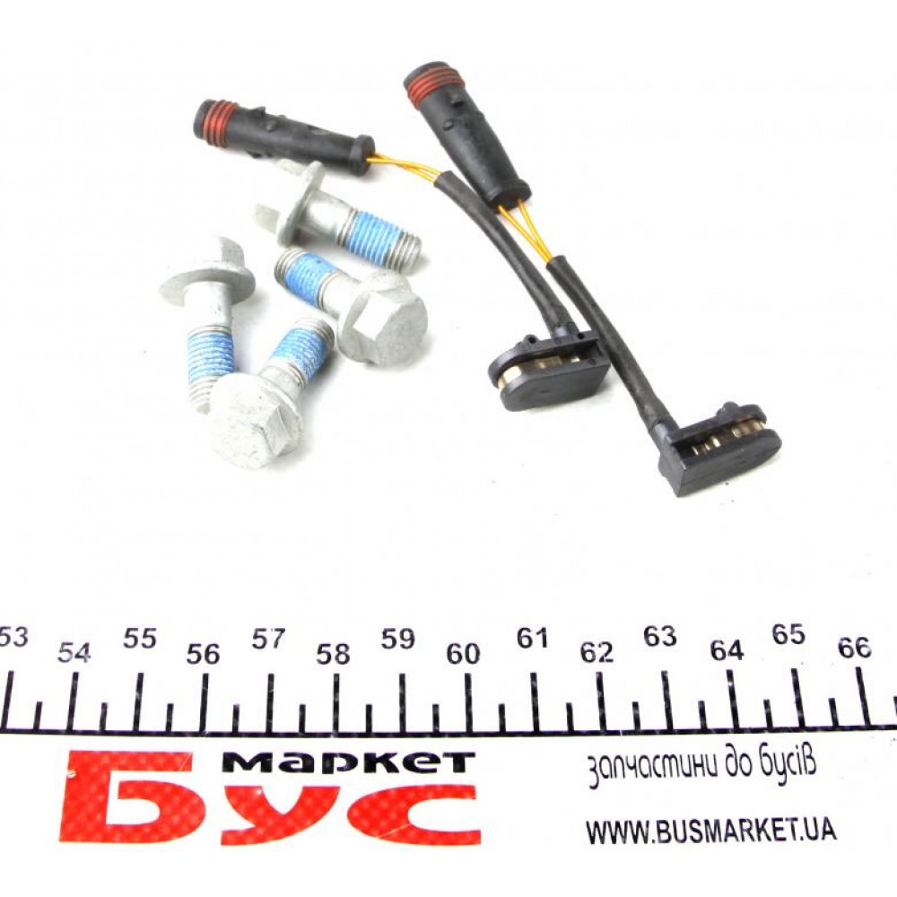 Колодки гальмівні (передні) MB Vito (W639) 03- (Bosch) Q+ (з датчиками)