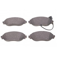 Колодки гальмівні (передні) Audi A3/Skoda Octavia III/VW Passat/Golf 13- (Lucas/TRW) (з датчиком)