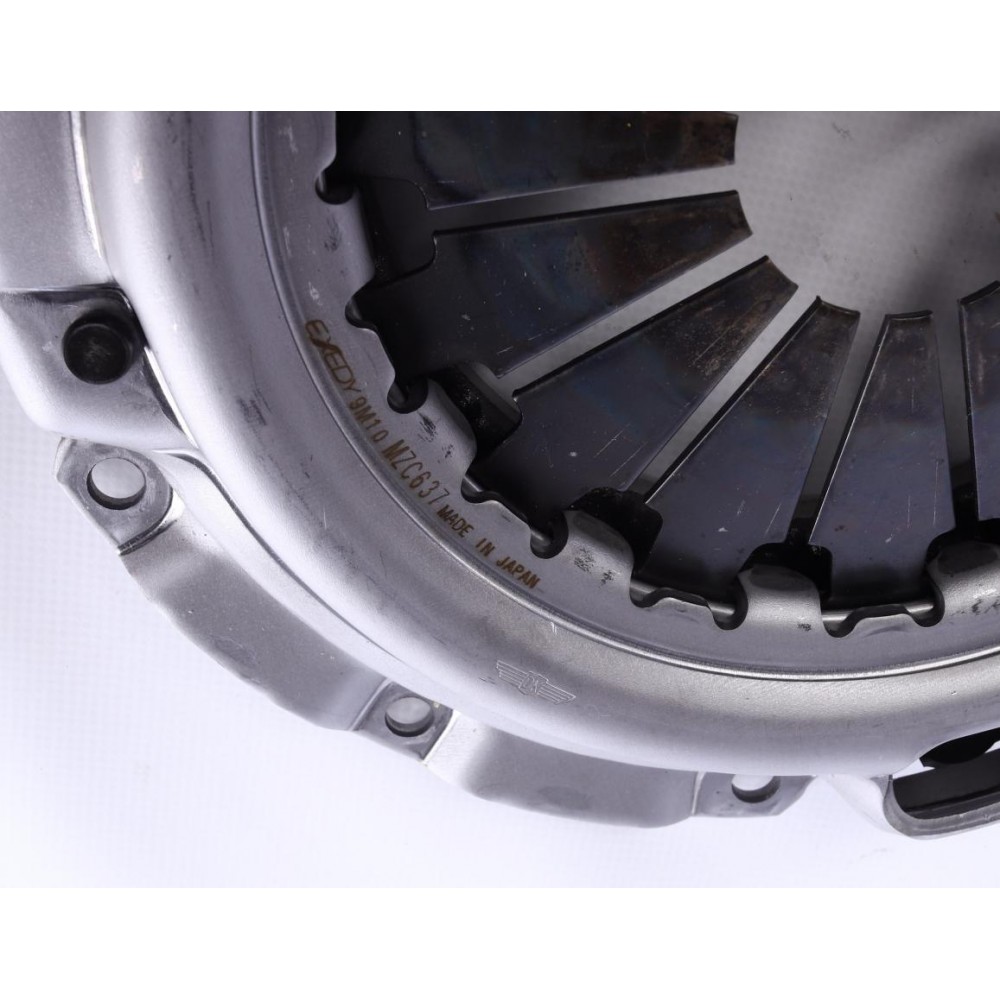 Комплект зчеплення Mazda 6 1.8 02-07 (d=230mm)