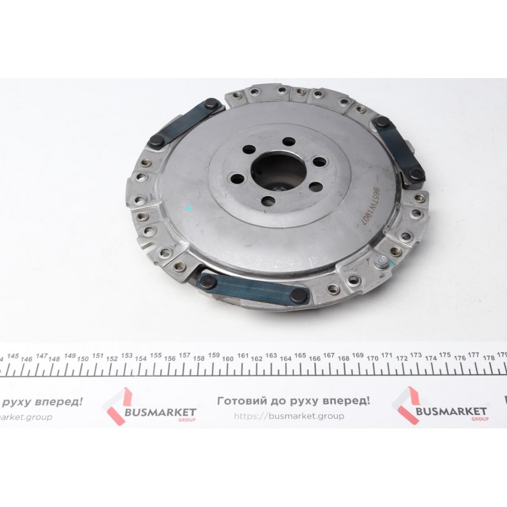 Комплект зчеплення VW Golf/Bora/Seat Toledo/Leon 1.6 16V 00-06 (d=210mm)