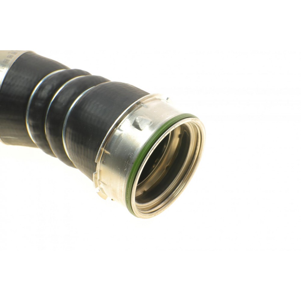 Патрубок інтеркулера (R) BMW X5 (F15/F85)/X6 (F16/F86) 3.0d 13-19 (N57)