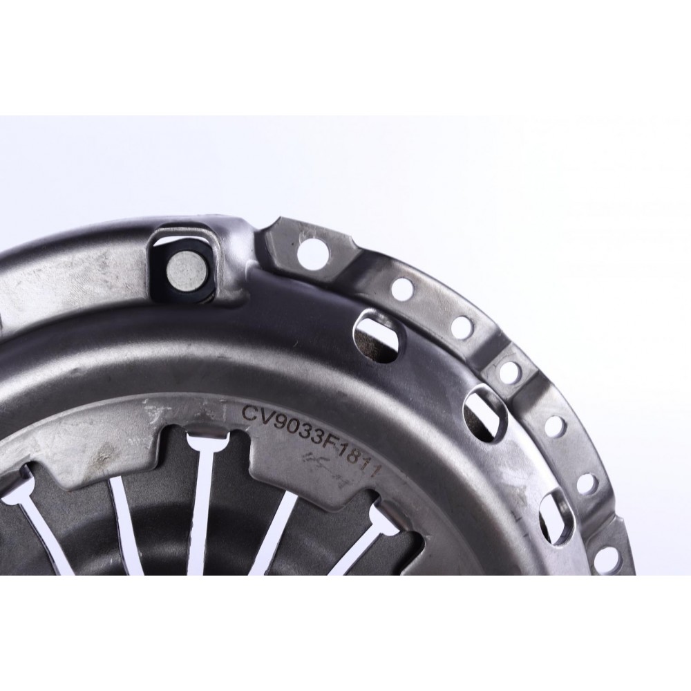 Комплект зчеплення Ford Mondeo 1.8 TD 96-00 (d=228mm)