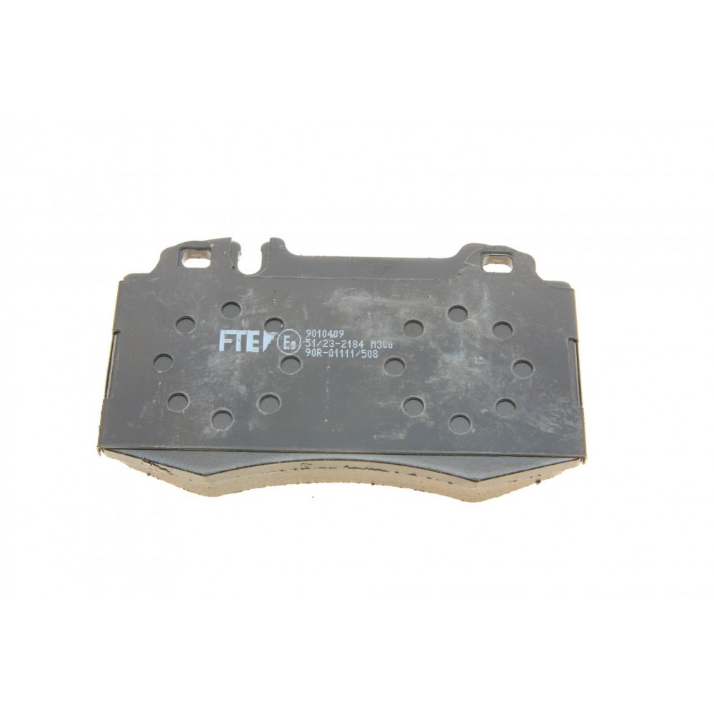 Колодки гальмівні (передні) MB C-class/CLK 1.8-5.5 98- (з датчиками)