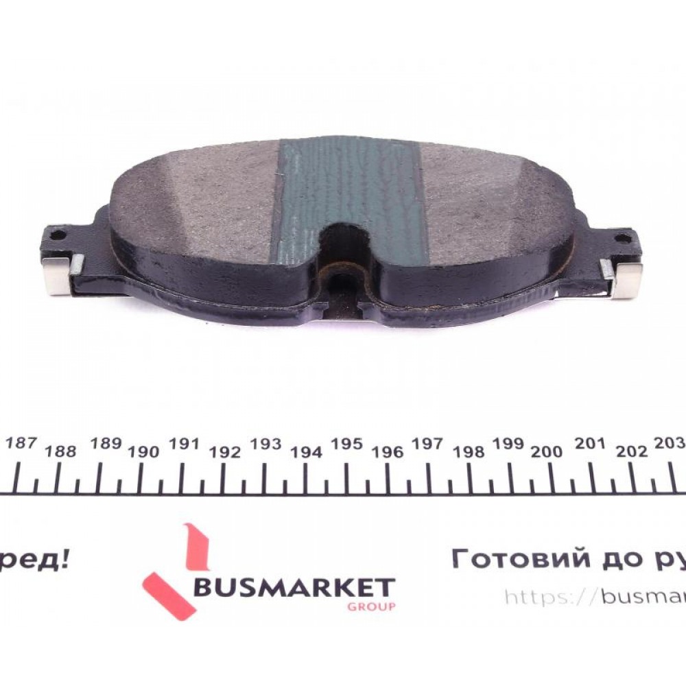 Колодки гальмівні (передні) VW Caddy IV/Golf VII/Passat B8/Skoda Octavia/Seat Leon 12- (з датчиком)