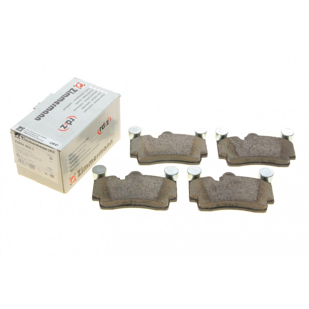 Колодки гальмівні (задні) Audi Q7/VW Touareg 2.5D-6.0D 02- (Brembo)