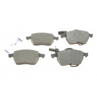 Колодки гальмівні (передні) Audi A4/A6 95-09/Skoda SuperB 01-08/VW Passat B5 96-05 (+датчик)