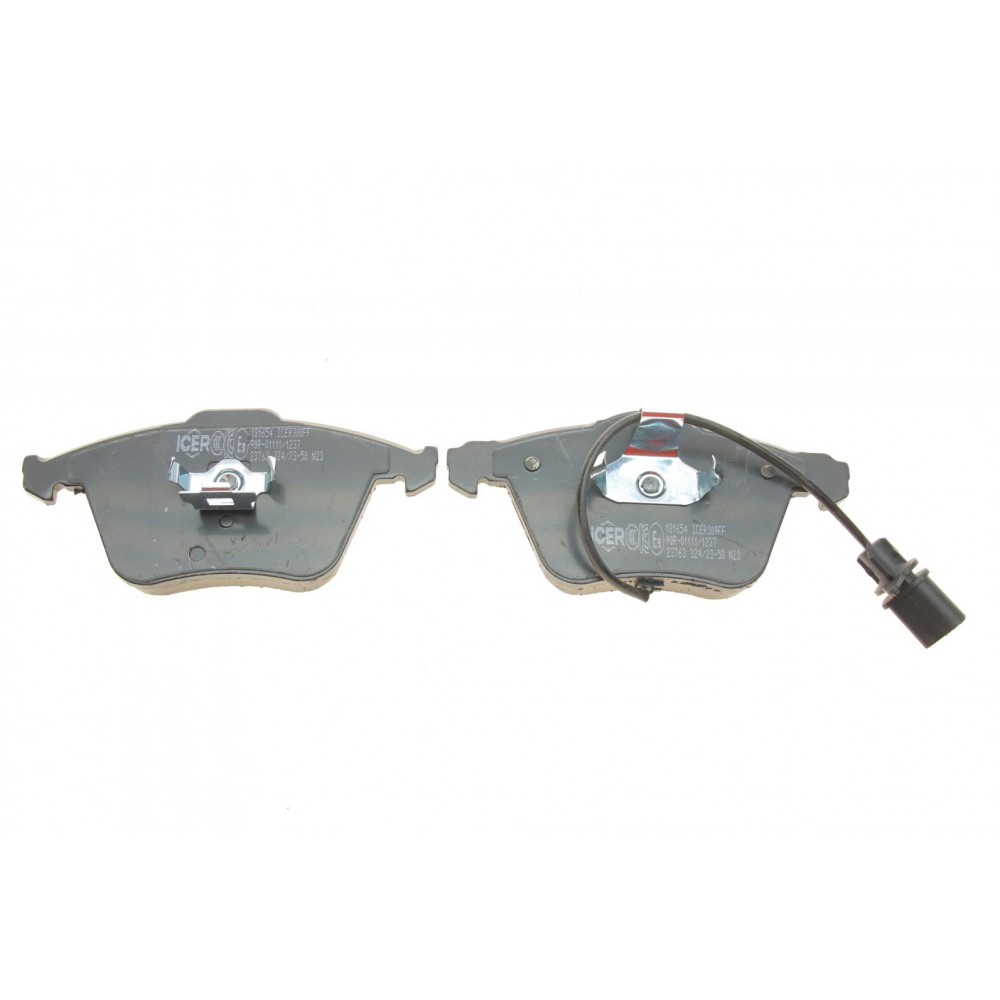 Колодки гальмівні (передні) Audi A4 03-09/A6/A8 03-11/Seat Exeo 08-13 (+датчики)