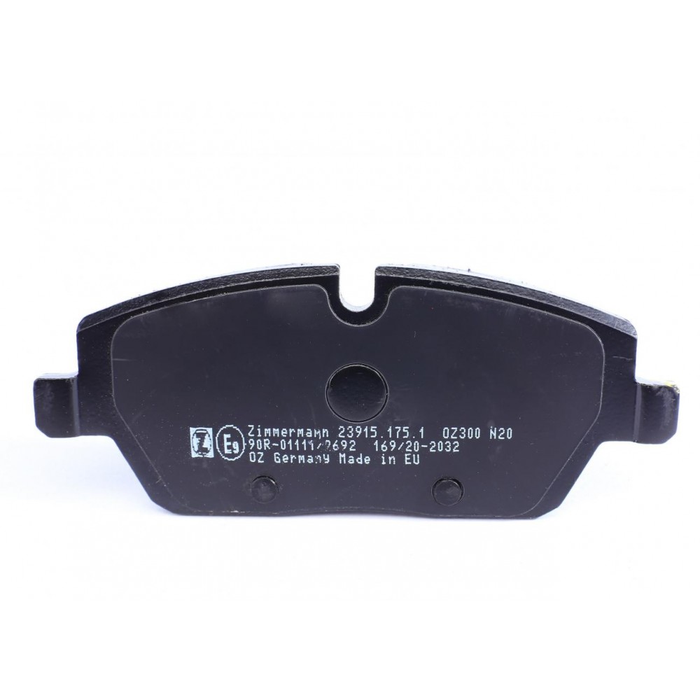 Колодки гальмівні (передні) BMW 1 (E87) 03-12/Ford Focus II (Lucas-Giling)