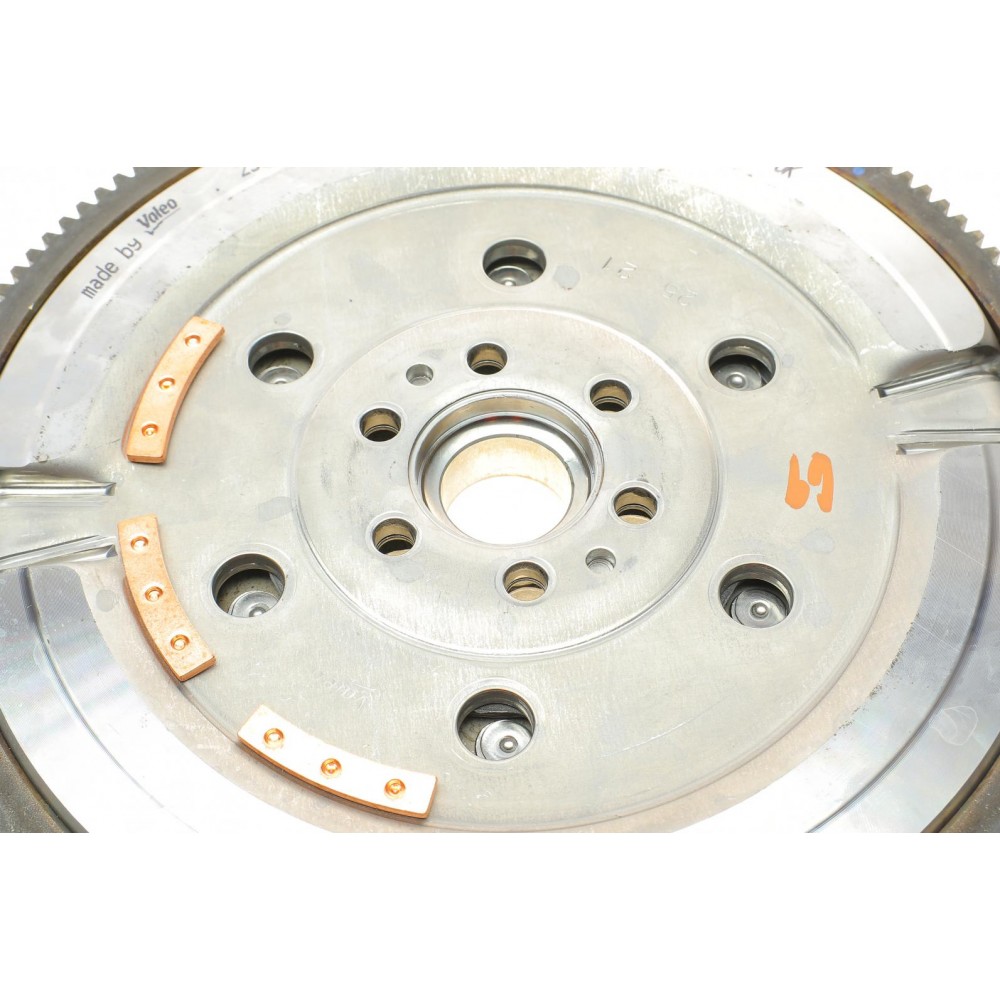 Демпфер + комплект зчеплення Citroen C4/Peugeot 3008/5008/508 1.6 HDi 10-