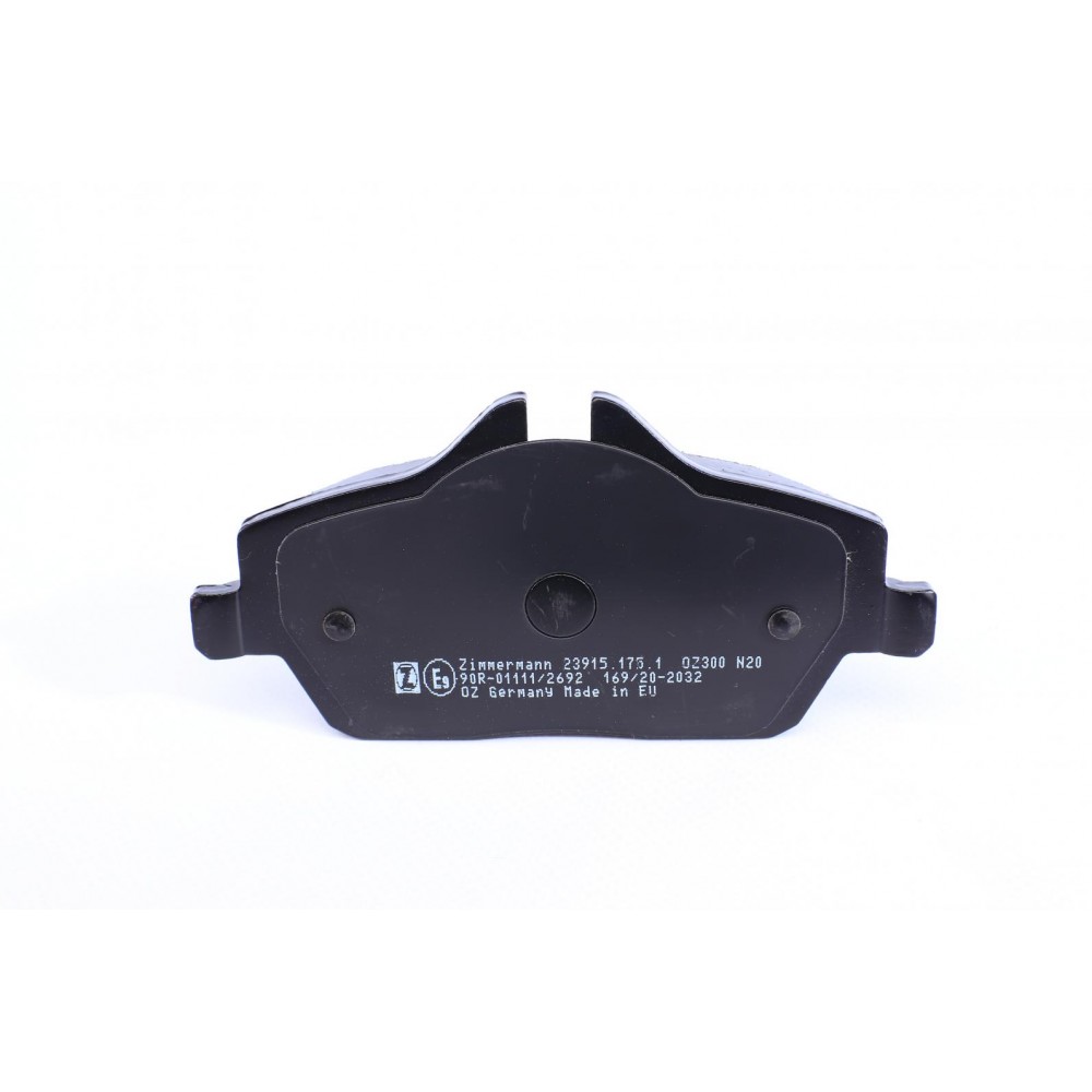 Колодки гальмівні (передні) BMW 1 (E87) 03-12/Ford Focus II (Lucas-Giling)