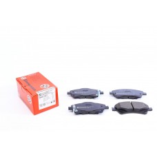 Колодки гальмівні (передні) Toyota Auris/Avensis 1.6-2.0 D-4D 08- (Bosch)