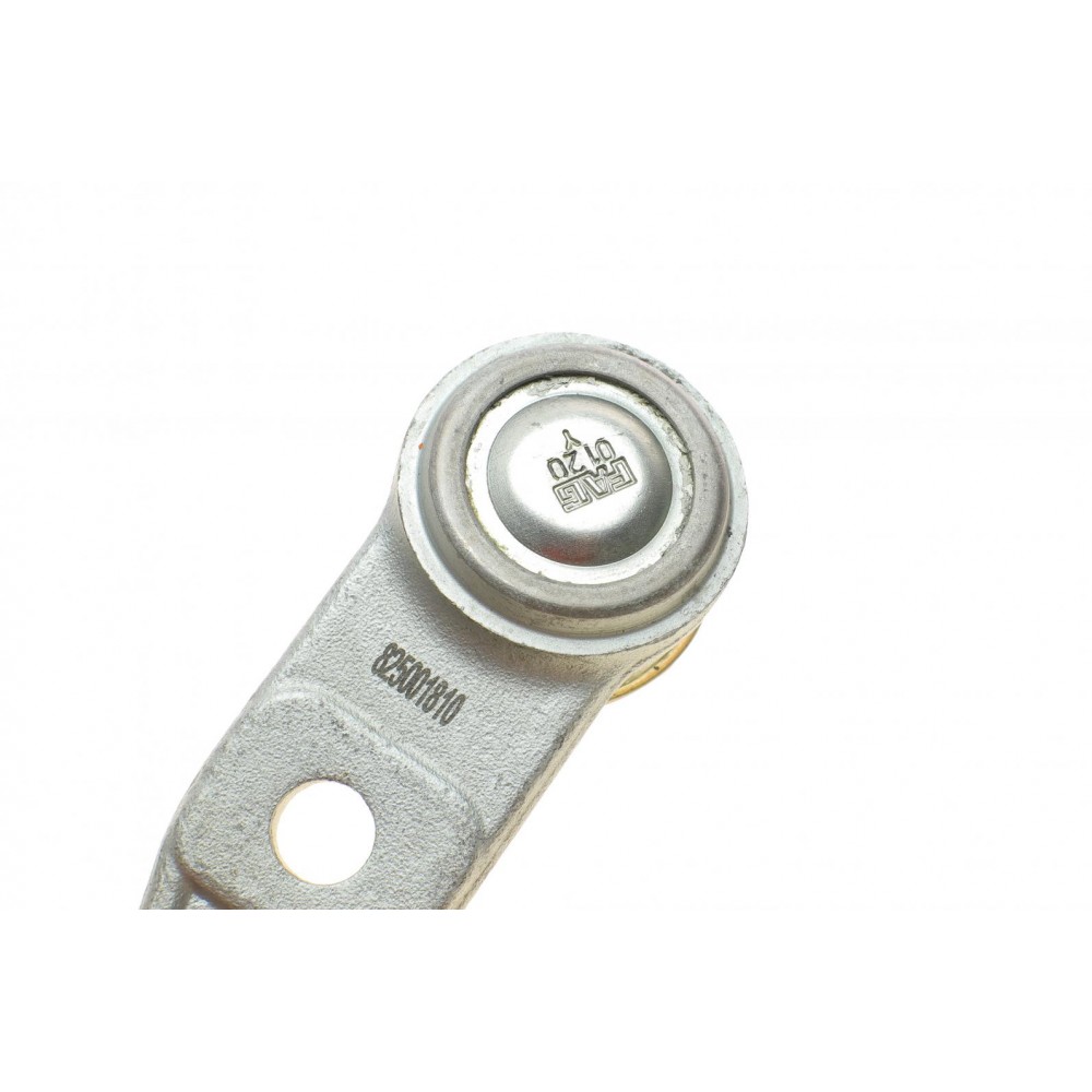 Опора кульова (передня/знизу) Mazda 323/MX-3 1.3-1.8 16V 89-96